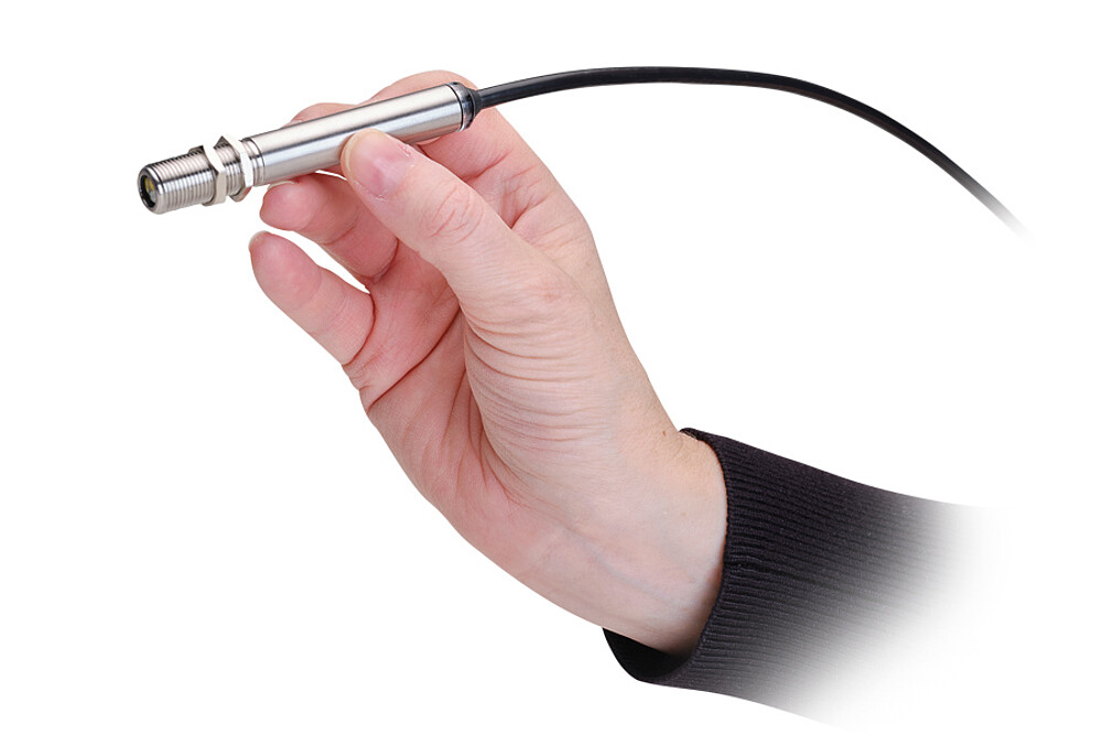 Kompakti thermoMETER FI -pyrometri