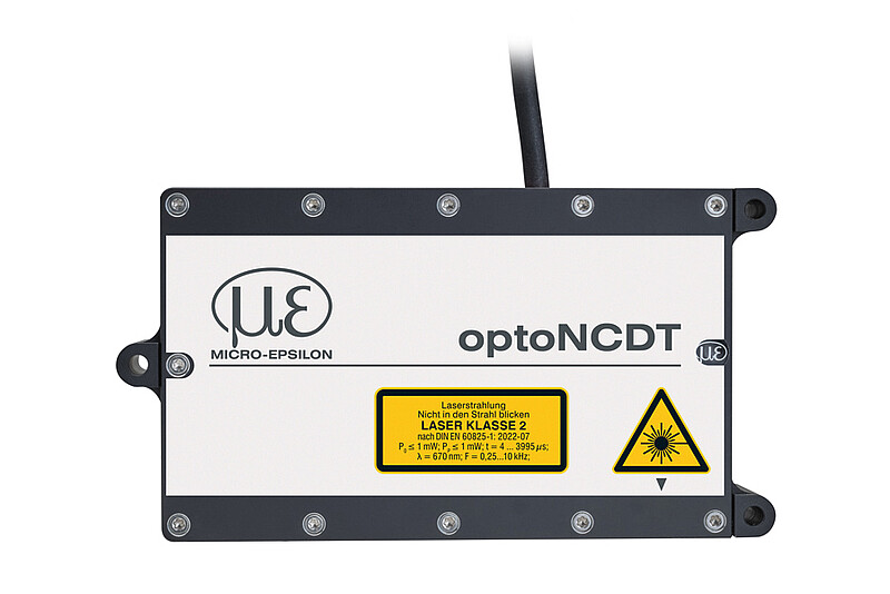 Tarkka laseranturi jopa 750 mm:n mittausalueille