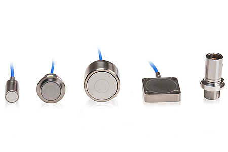 Puolijohdeteollisuuteen sopivat kapasitiiviset anturit