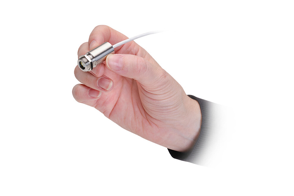 thermoMETER SE -pienoispyrometri erillisellä ohjauselektroniikalla (Separate Electronic)